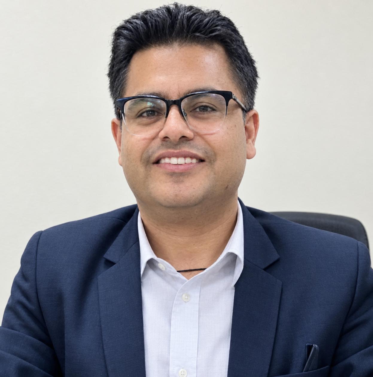 सह प्रा. डा.झपिन्द्र पोखरेल