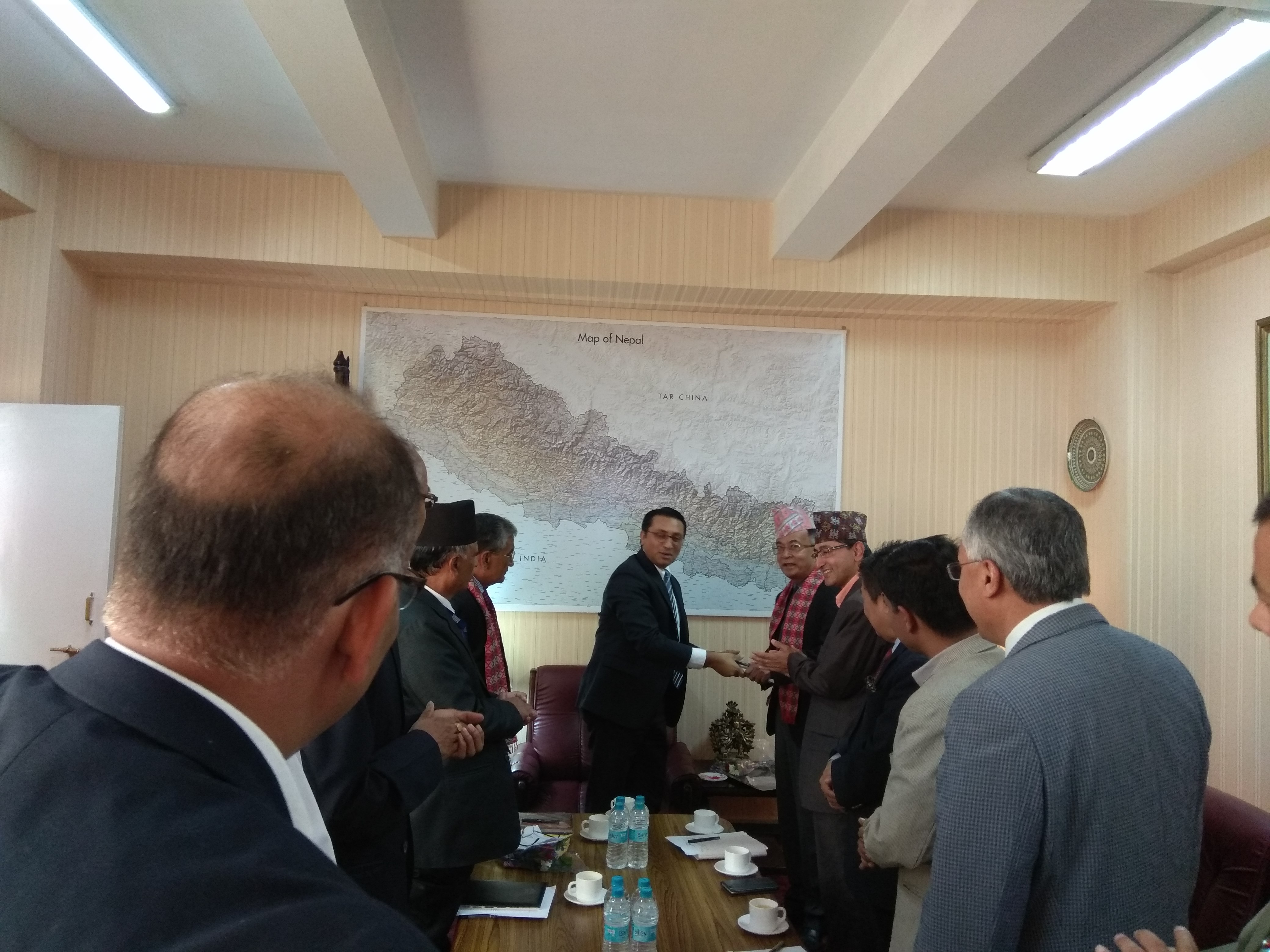 सदस्य,  प्रो. हिरेन्द्रमान प्रधानको विदाई