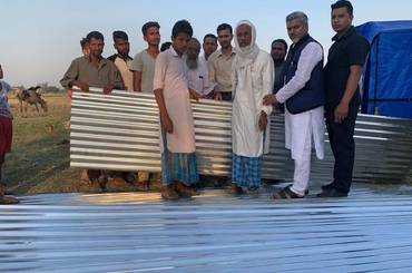 समाचार चित्र बारा पर्सा हावाहुरी राहत वितरण कार्यक्रम