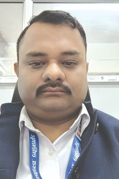 मुकेश कुमार यादव