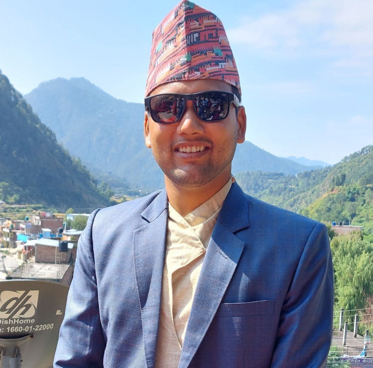 महेश आचार्य