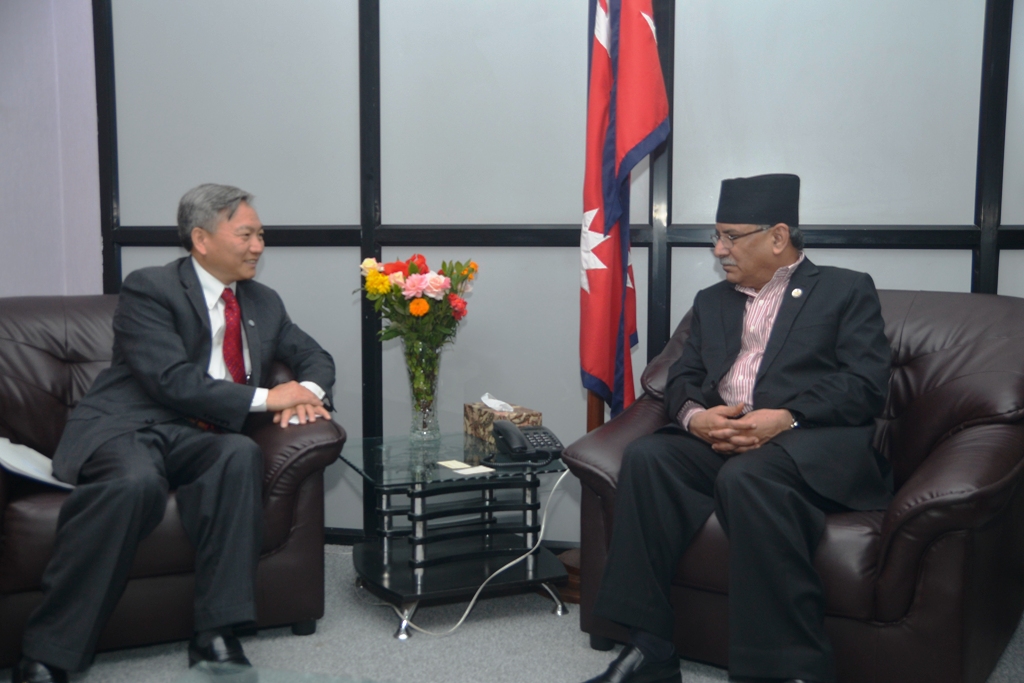 प्रधानमन्त्री र विश्व बैंकका कन्ट्री डाइरेक्टरबीच भेट