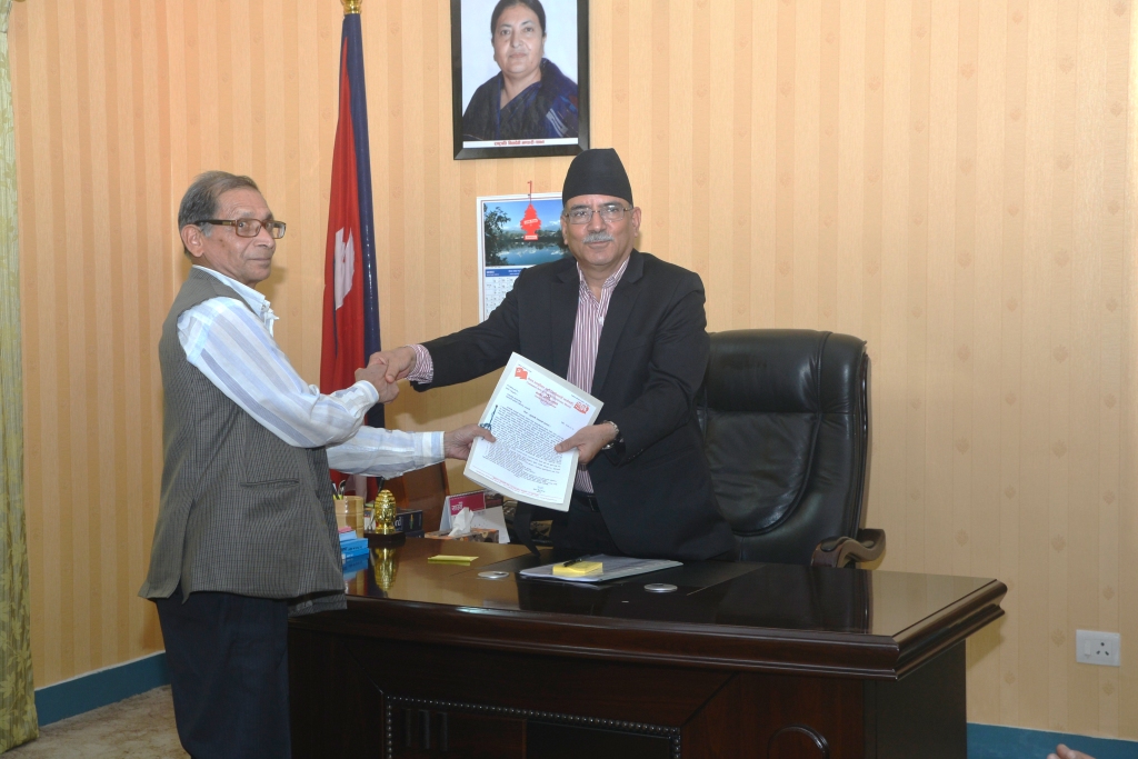 सुकुम्बासी समस्या समाधानमा अधिकतम् पहल गर्छु, ‘प्रधानमन्त्री’