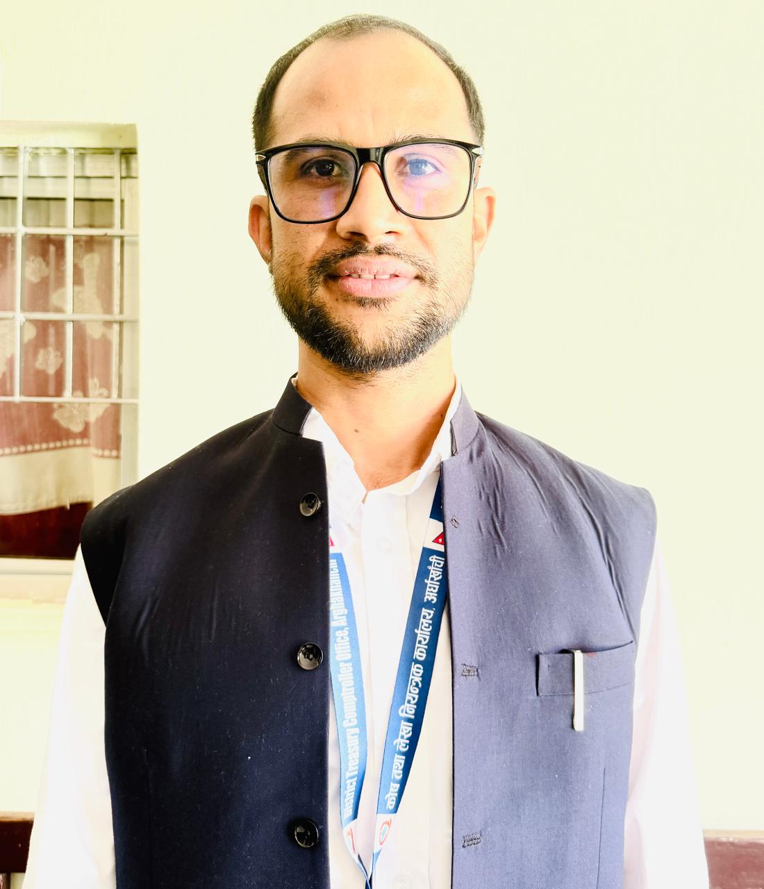 धुर्व भण्डारी
