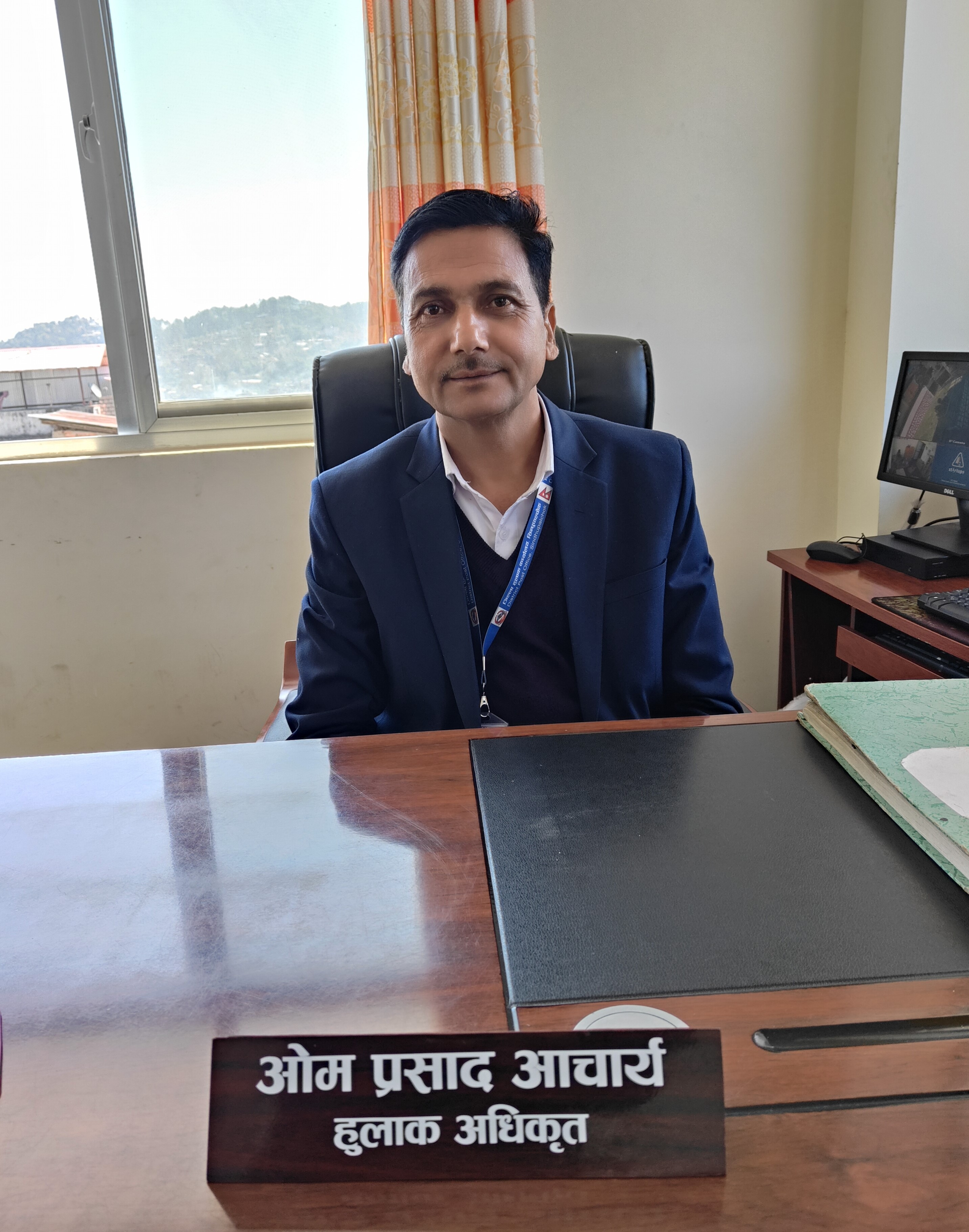 श्री ओम प्रसाद आचार्य