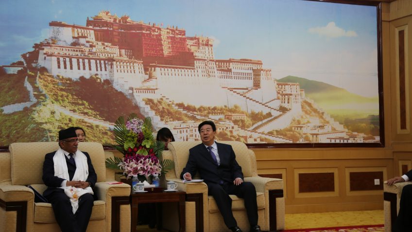 प्रधानमन्त्रीसँग ल्हासामा महत्वपूर्ण भेटघाट