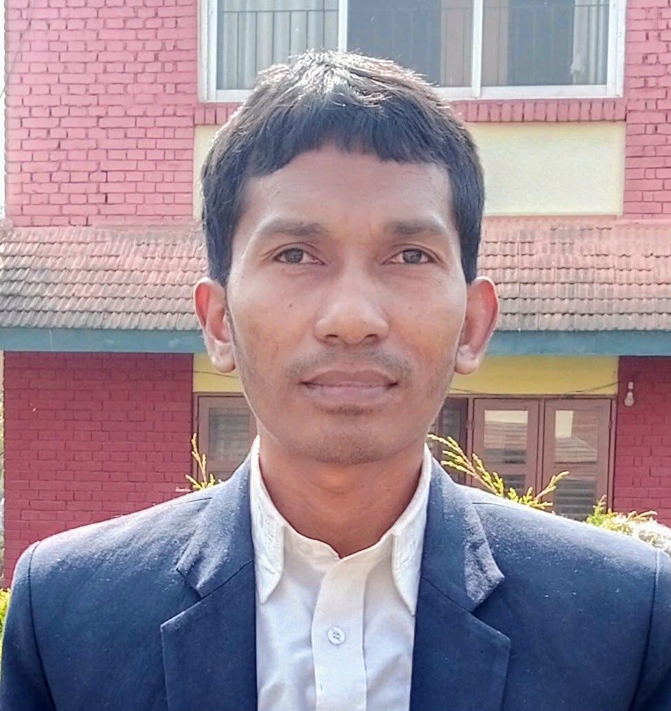 रविन्द्र नाथ थारु