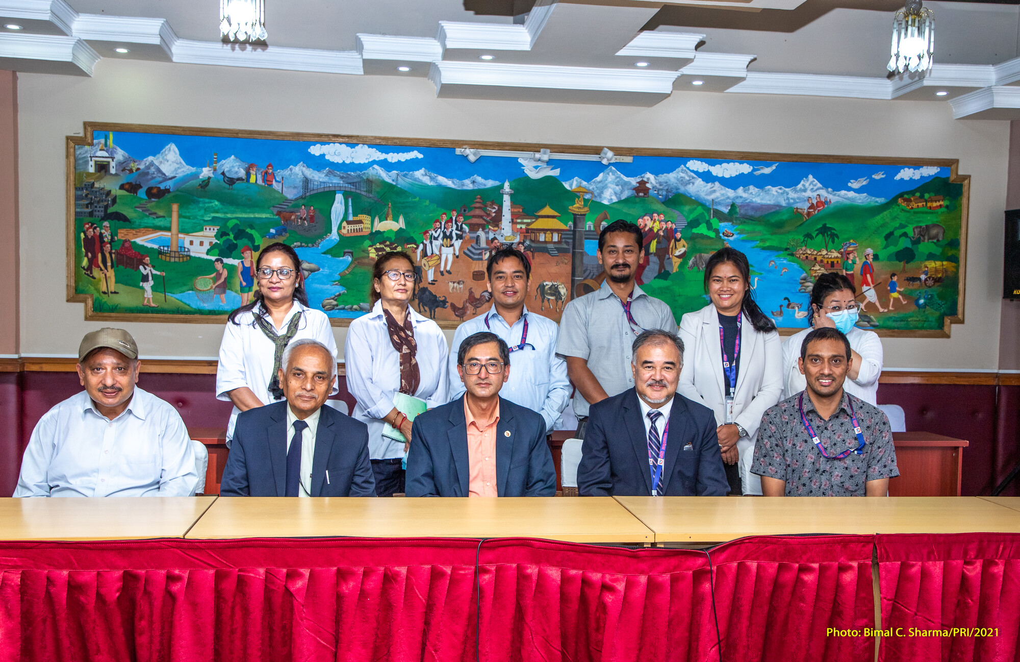 नीति अनुसन्धान प्रतिष्ठानको टोलीले नेपाल विज्ञान तथा प्रविधि प्रतिष्ठानको भ्रमण गरी अनुसन्धान सहकार्यको लागि छलफल गर्‍यो ।