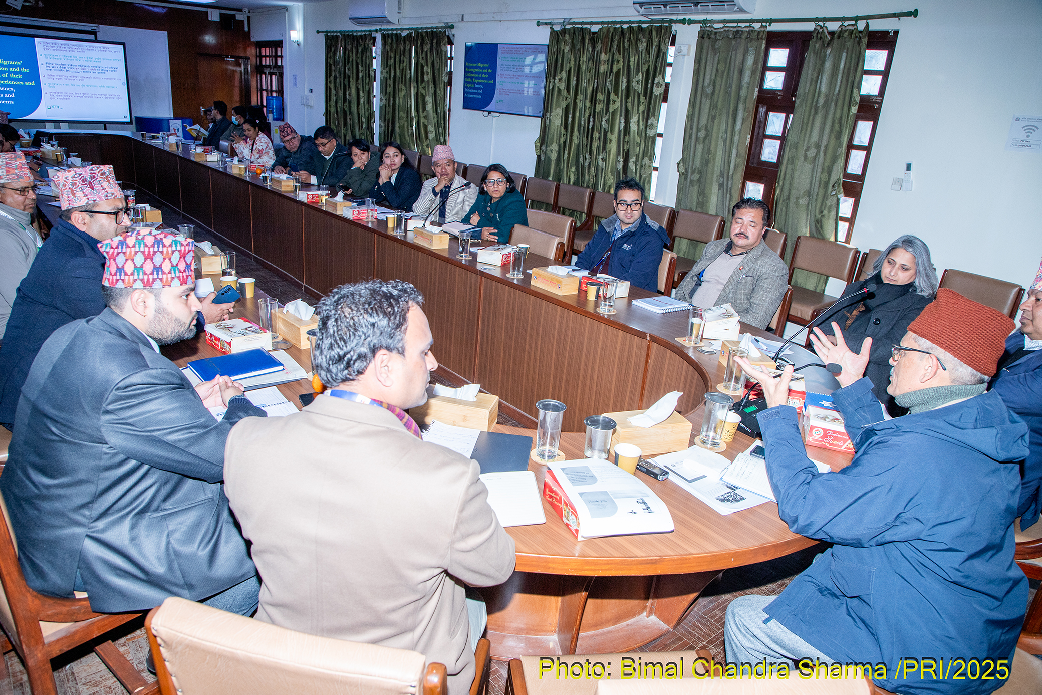 विदेशबाट फर्किएका नेपालीहरूको पुन:एकीकरण तथा उनीहरूको ज्ञान, सिप र पुँजी उपयोगसम्बन्धी अनुसन्धान परियोजनाको परामर्श कार्यशाला सम्पन्न