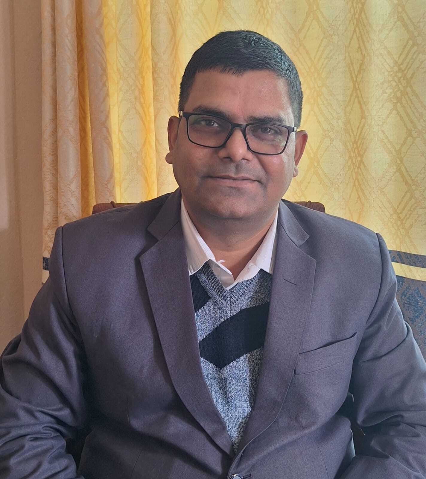 ज्ञानेन्द्र कुमार यादव