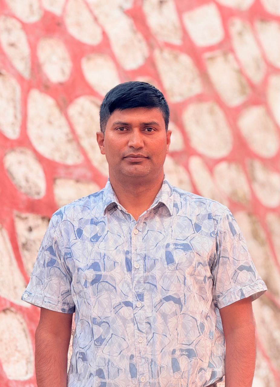 गोपाल  बराल