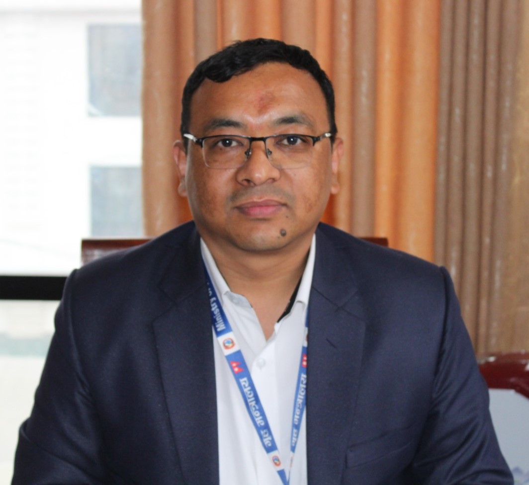 निराजन श्रेष्‍ठ