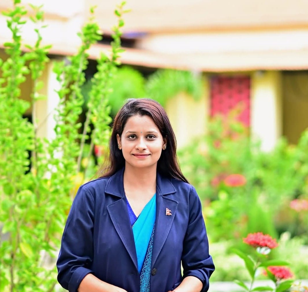 Dr. Varsha Prakash