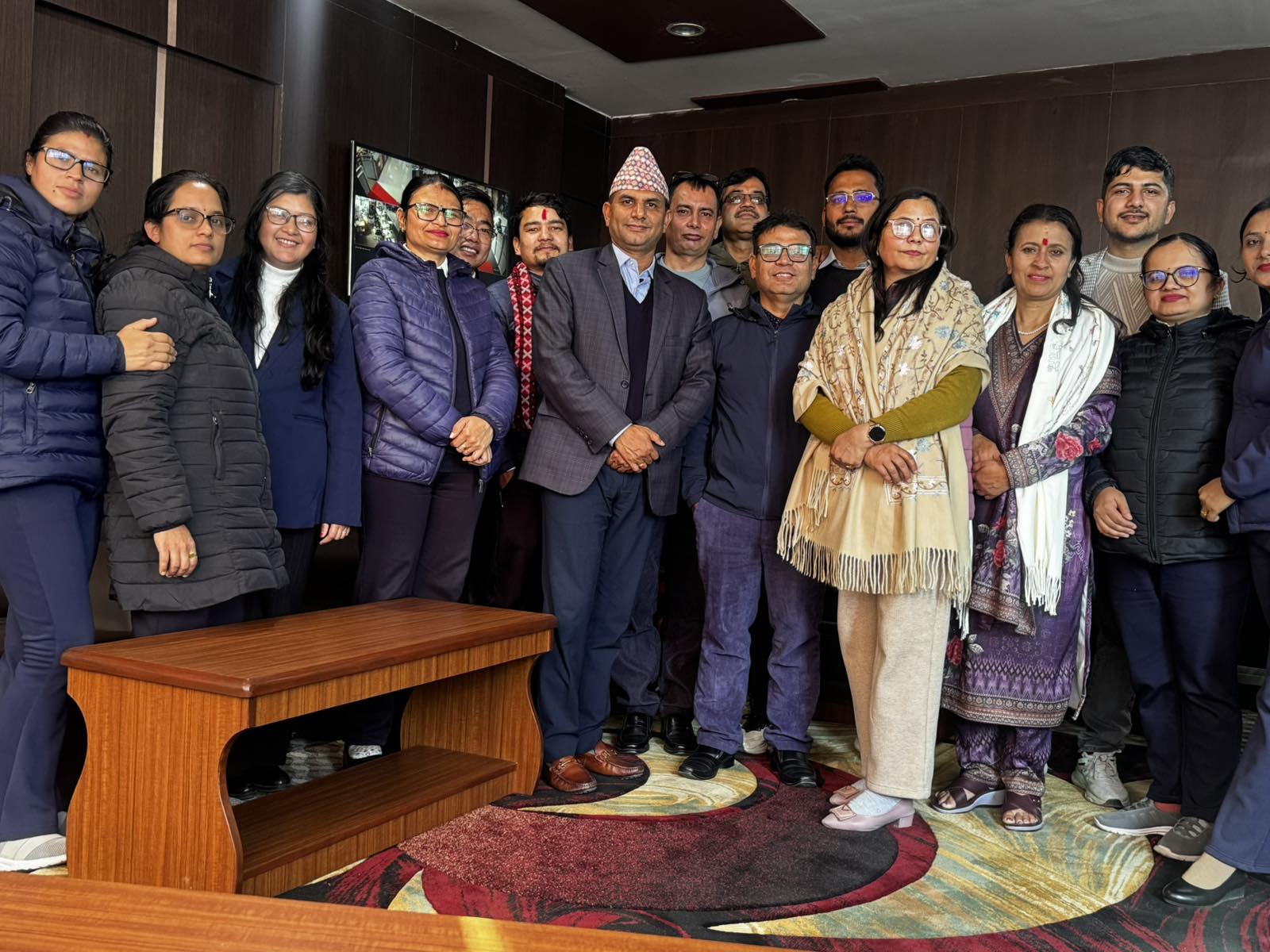 कर्मचारी विदाई कार्यक्रम