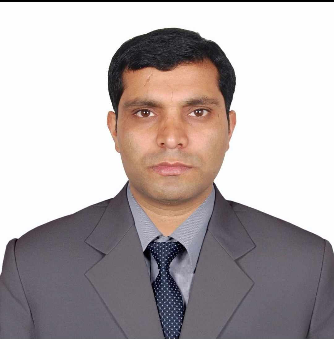 डा.त्रिभुवन चन्द्र झा