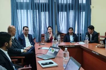 नवनियुक्त संघीय मामिला तथा सामान्य प्रशासन मन्त्रालय र भूमि व्यवस्था, सहकारी तथा गरिबी निवारण मन्त्रालयको माननीय मन्त्री श्री प्रतिभा रावल ज्यू द्वारा यस विभागको अनुगमन, निरिक्षण र निर्देशन सम्पन्न । (मिति: २०८३ बैसाख १६ गते बुधबार ) - img