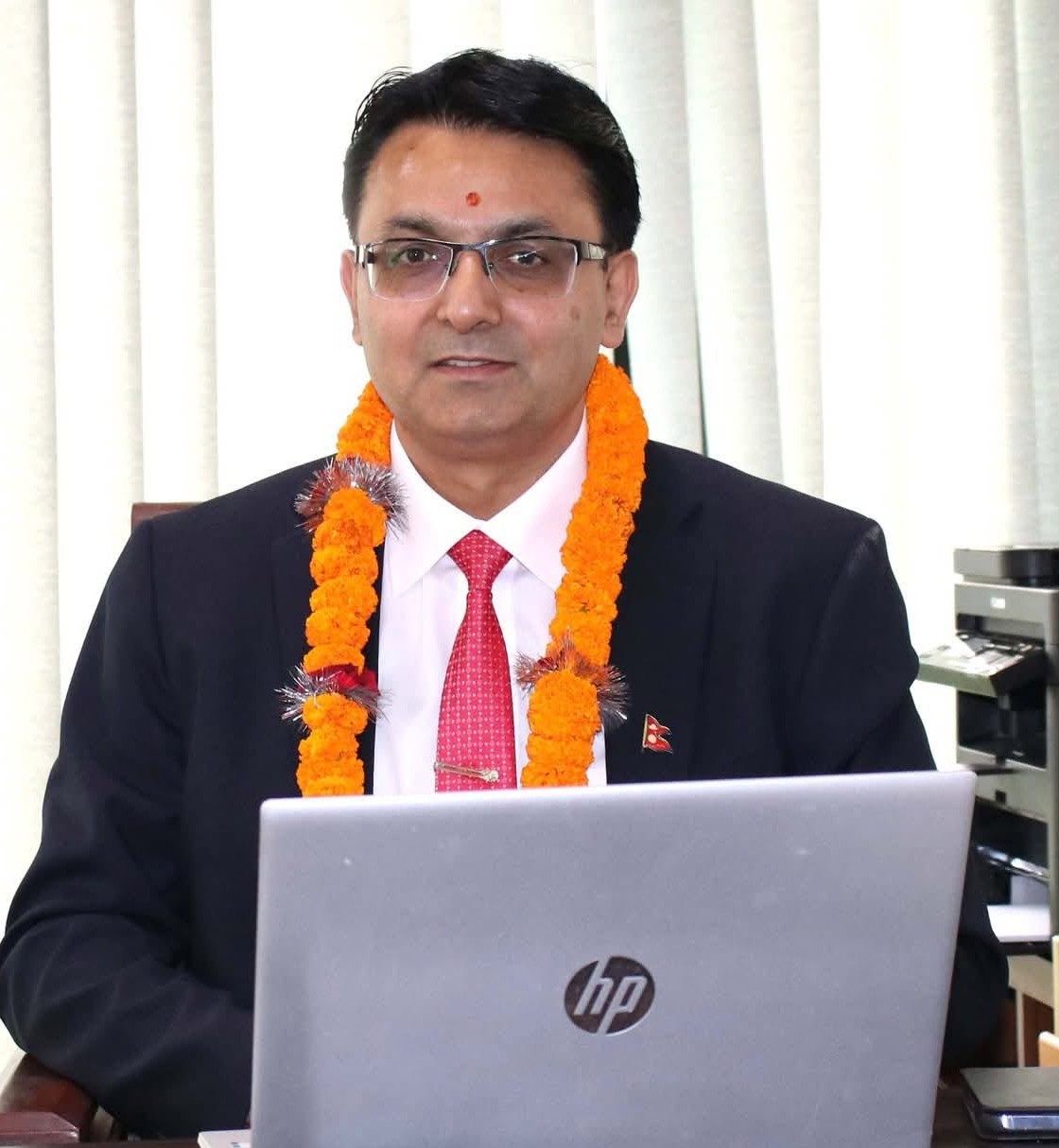 डा. शेषनारायण पाैडेल