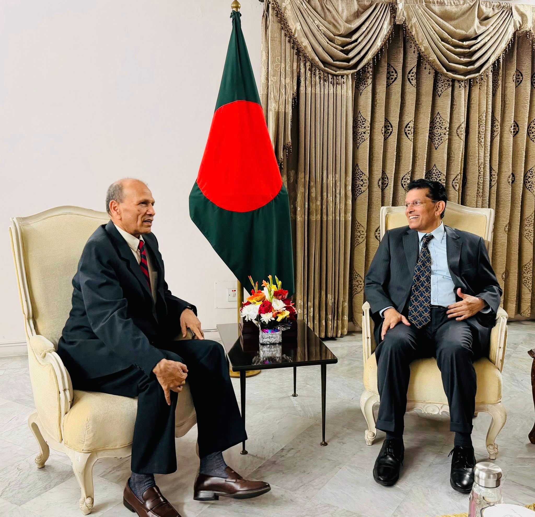 Hon. Minister for Foreign Affairs Mr. Bala Nanda Sharma with Foreign Minister of the Government of Bangladesh H.E. Dr. Khalilur Rahman