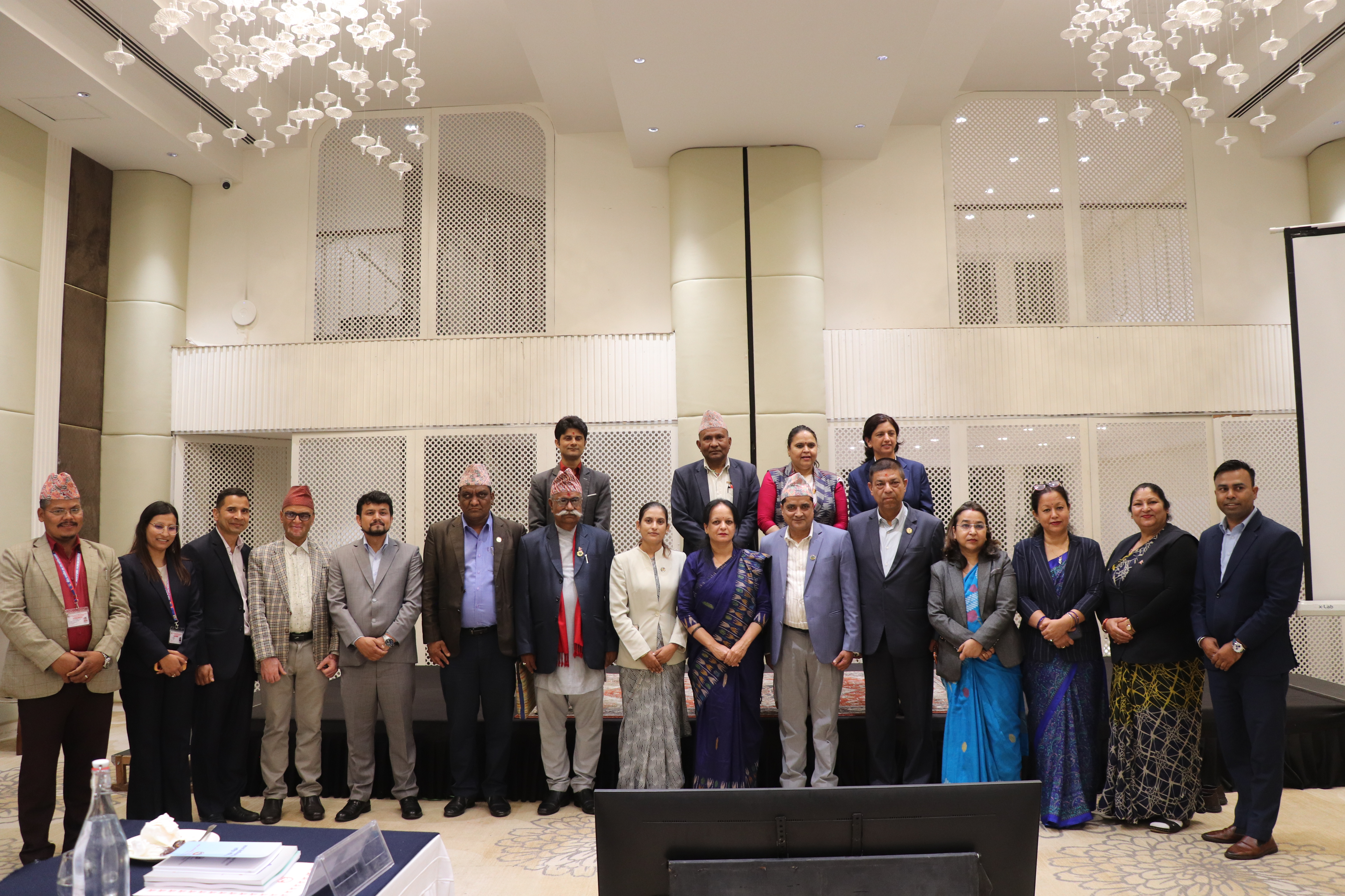 संघ, प्रदेश र स्थानीय तह (समन्वय तथा अन्तरसम्बन्ध ) ऐन, २०७७ ले दिएको अधिकार बमोजिम विषयगत समितिको बैठक मिति २०८३/१/१६ गते मा. मन्त्री श्री सिता बादीज्युको अध्यक्षतामा प्रदेशका मा. मन्त्रीहरुको सहभागिताका साथ सम्पन्न भयो।