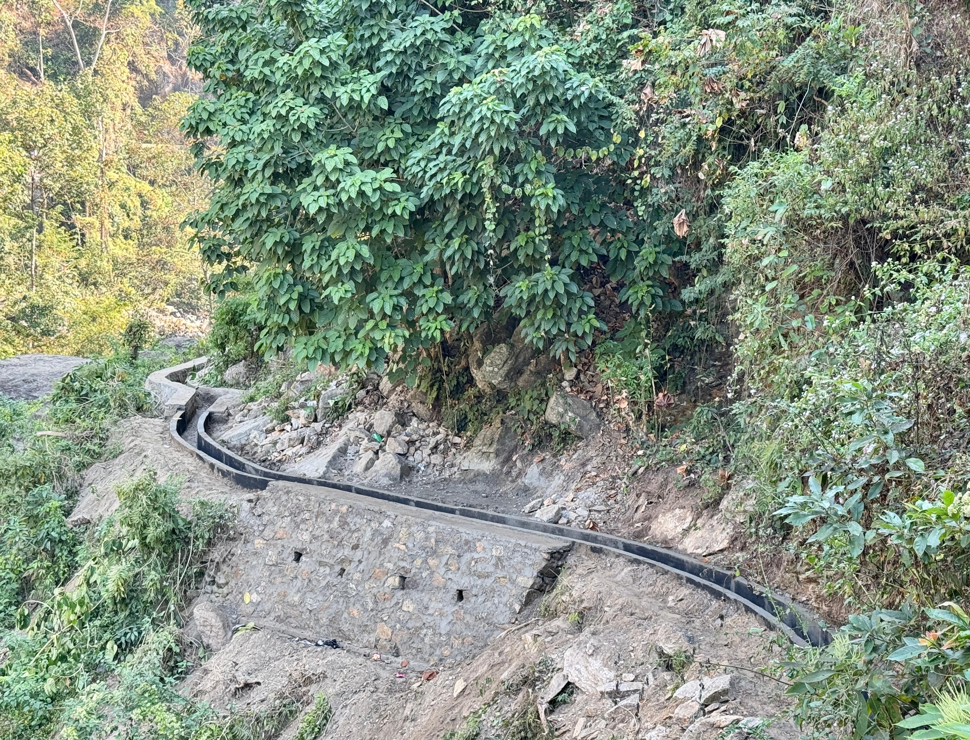 सिस्ने घट्टे कुलो, छथरजोरपाटी