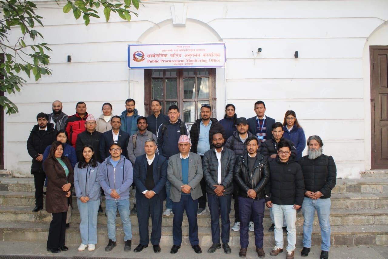 e-GP तालिम  समापनपछिको सामूहिक फोटो