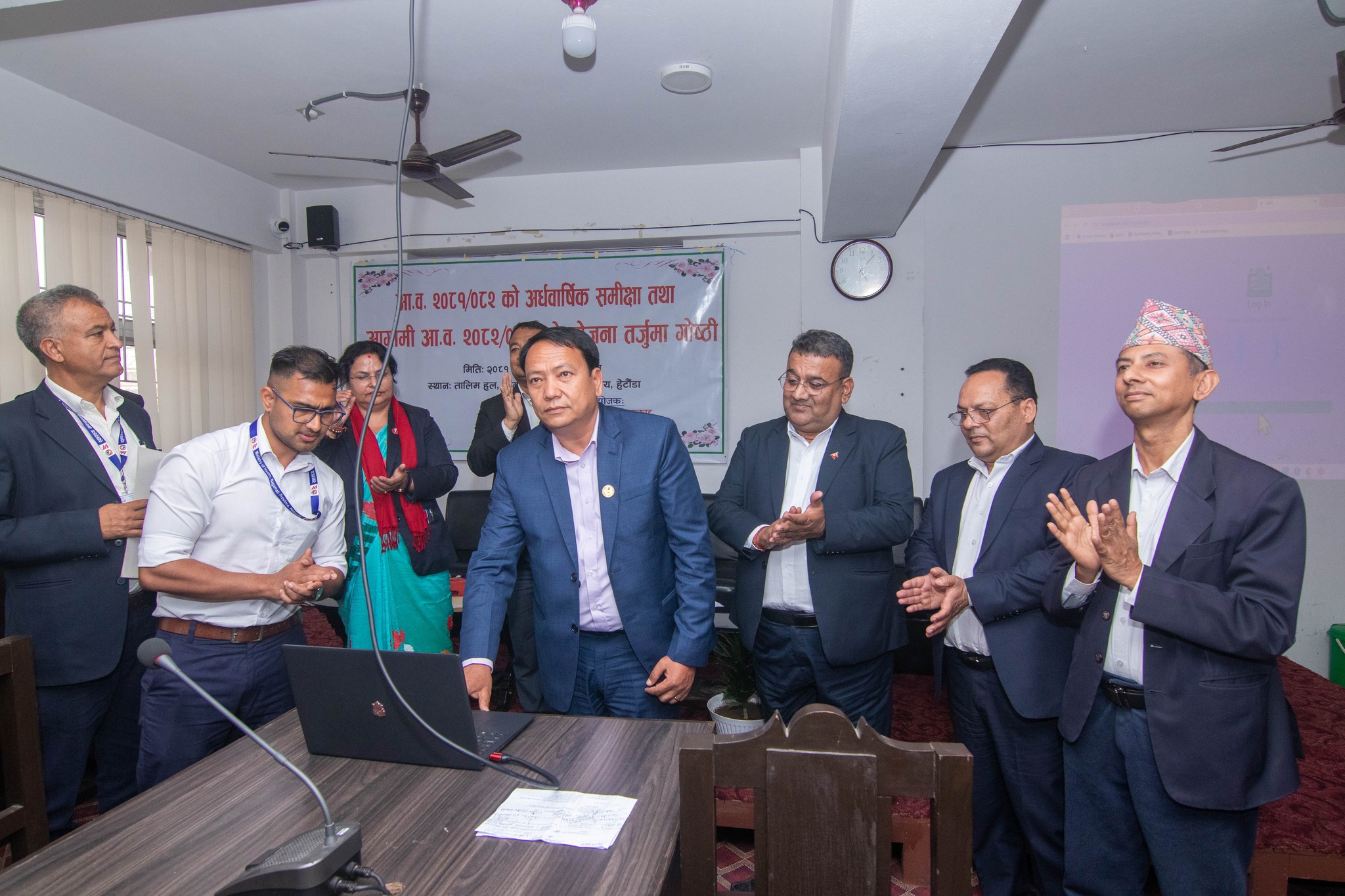 स्वास्थ्य मन्त्री  किरण थापा मगरबाट बागमती प्रदेशमा स्वास्थ्य संस्था दर्ता तथा नवीकरण प्रणाली(HRRS) को डिजिटल शुभारम्भ।