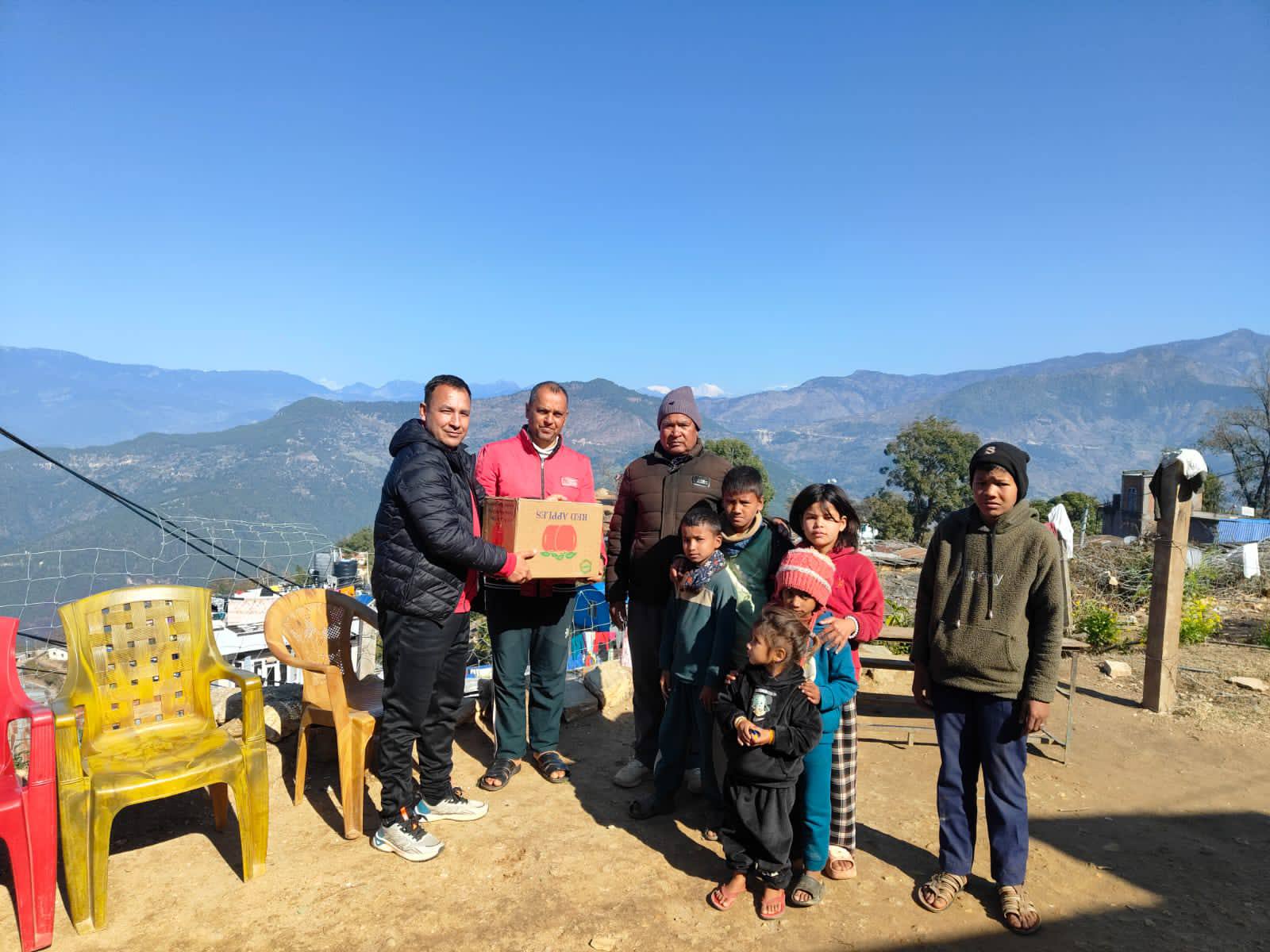 अनाथ बालबालिका सहायता वितरण