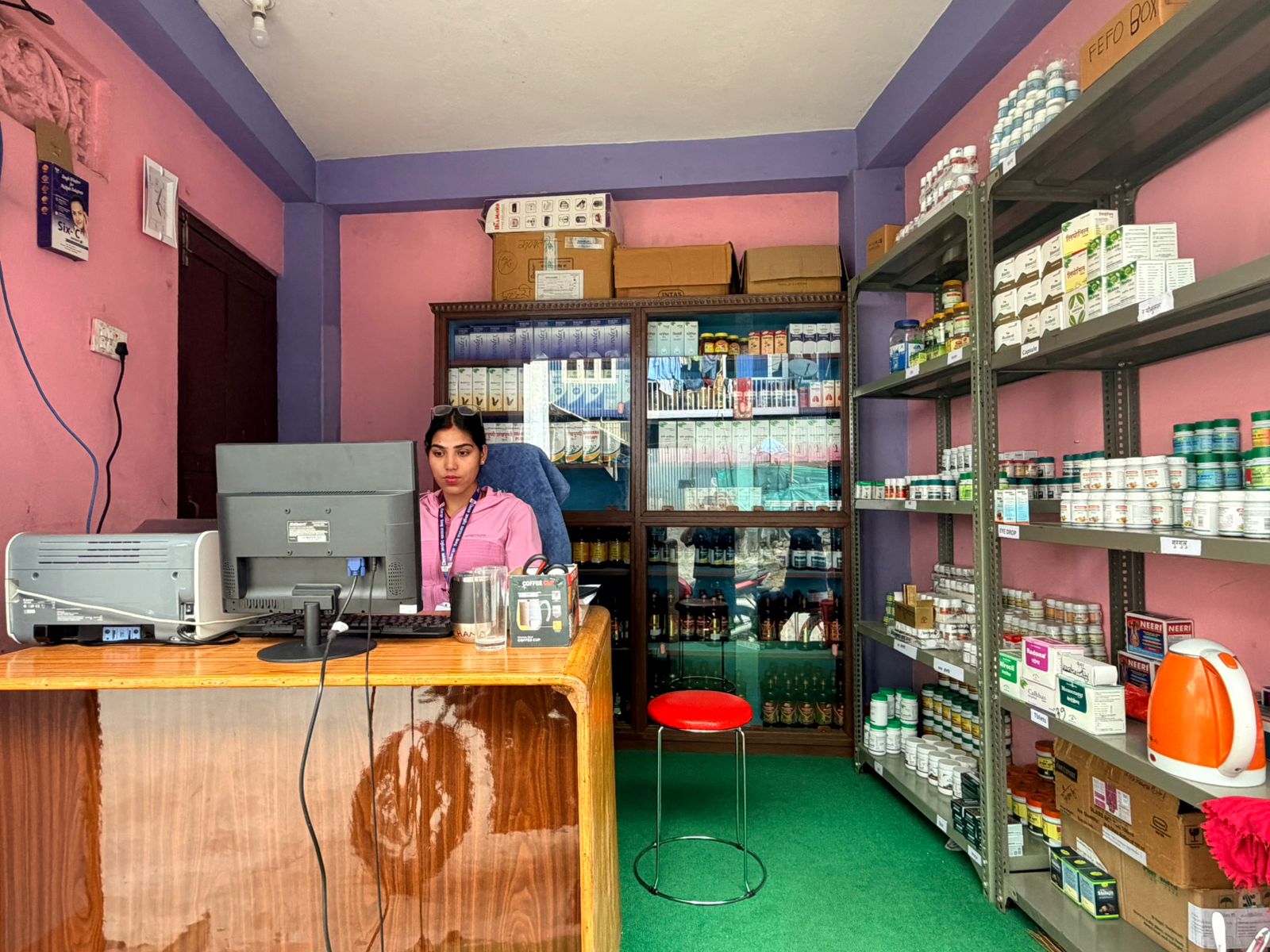 सःशुल्क औषधी फार्मेसी