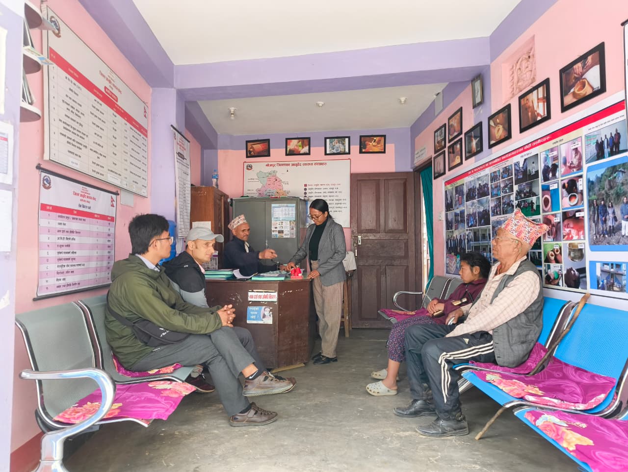 निःशुल्क औषधी वितरण