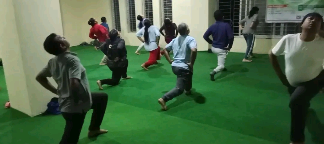 जेनरल / थेराप्युटिक योग